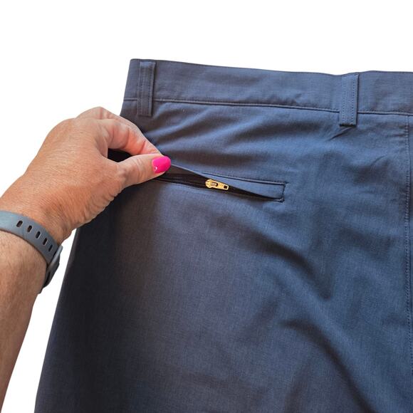 Peter Millar Shackleford Performance Hybrid Shorts 10" Inseam, sz 40 Golf & Swim - Picture 6 of 11